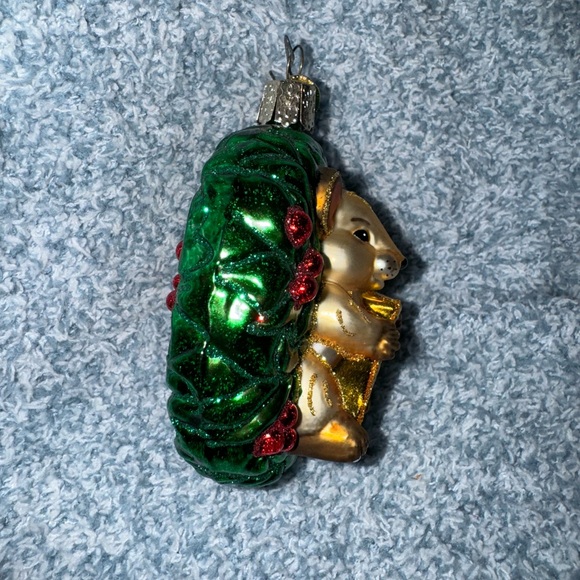 Glass ornament Christmas mouse eating cheese - Picture 7 of 10